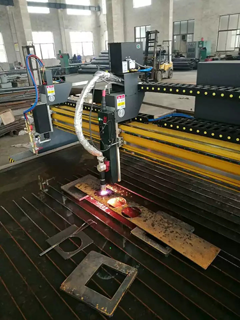 沪工工业款数控等离子切割机在灯具生产制造中的应用
